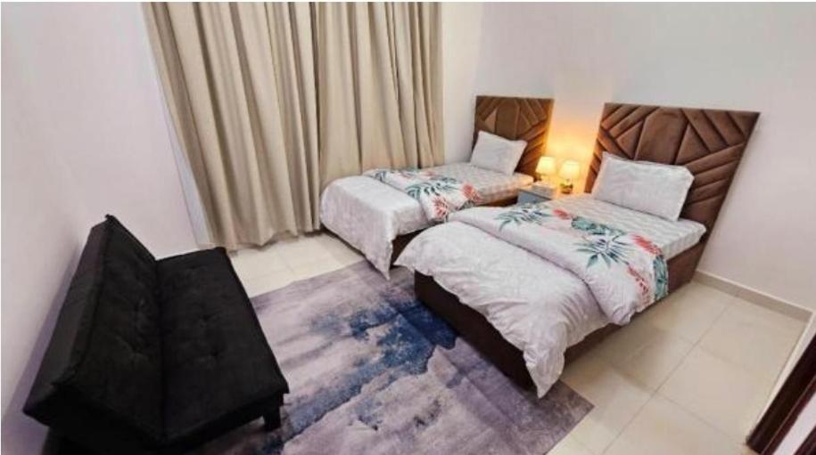 Elegant Villa Rooms In Dubai Near Airport Exterior foto